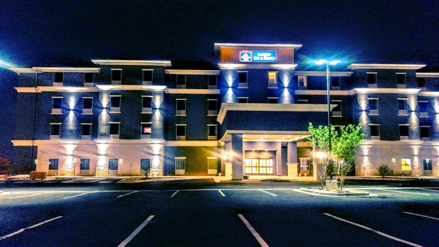 Best Western Plus Laredo Inn & Suites Экстерьер фото